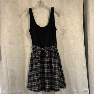 SHEIN Black and White Sleeveless Mini Plaid Flannel Dress
